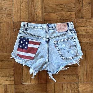 VINTAGE Levi’s Denim jean shorts american flag 🇺🇸 w31 517 jeans levi strauss